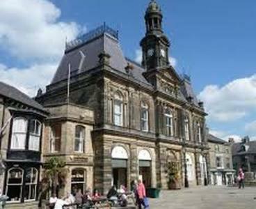 Apartment Over Looking Buxton Market Square Exterior photo